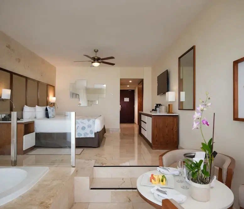Junior Suite Premium Tropical View with Jacuzzi at Impressive Premium Punta Cana — photo supplied by the resort