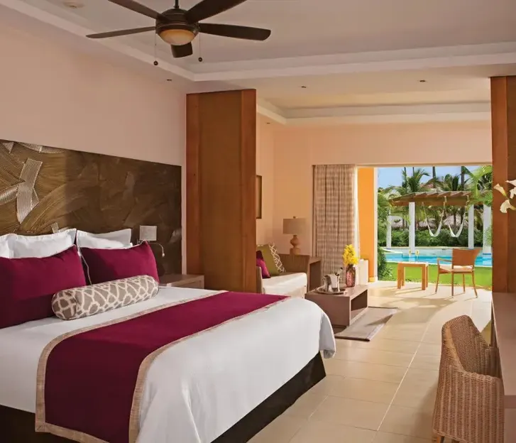 Preferred Club Deluxe Swim Up King at Dreams Royal Beach Punta Cana — photo supplied by the resort