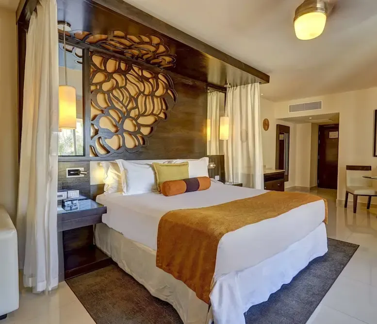 Honeymoon Jacuzzi Suite Diamond Club at Hideaway at Royalton Punta Cana — photo supplied by the resort