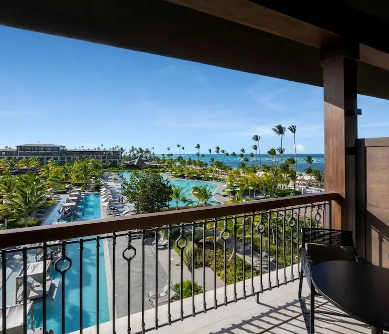 Resort King - Ocean View Junior Suite at Lopesan Costa Bavaro Resort, Spa & Casino — photo supplied by the resort