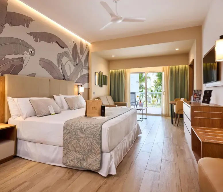 Junior Suite Superior - Elite Club 18+ at Riu Palace Bavaro — photo supplied by the resort
