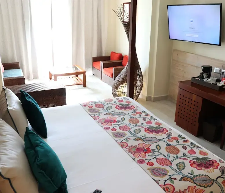 Premium Junior Suite at Catalonia Royal Bávaro Adults Only — photo supplied by the resort