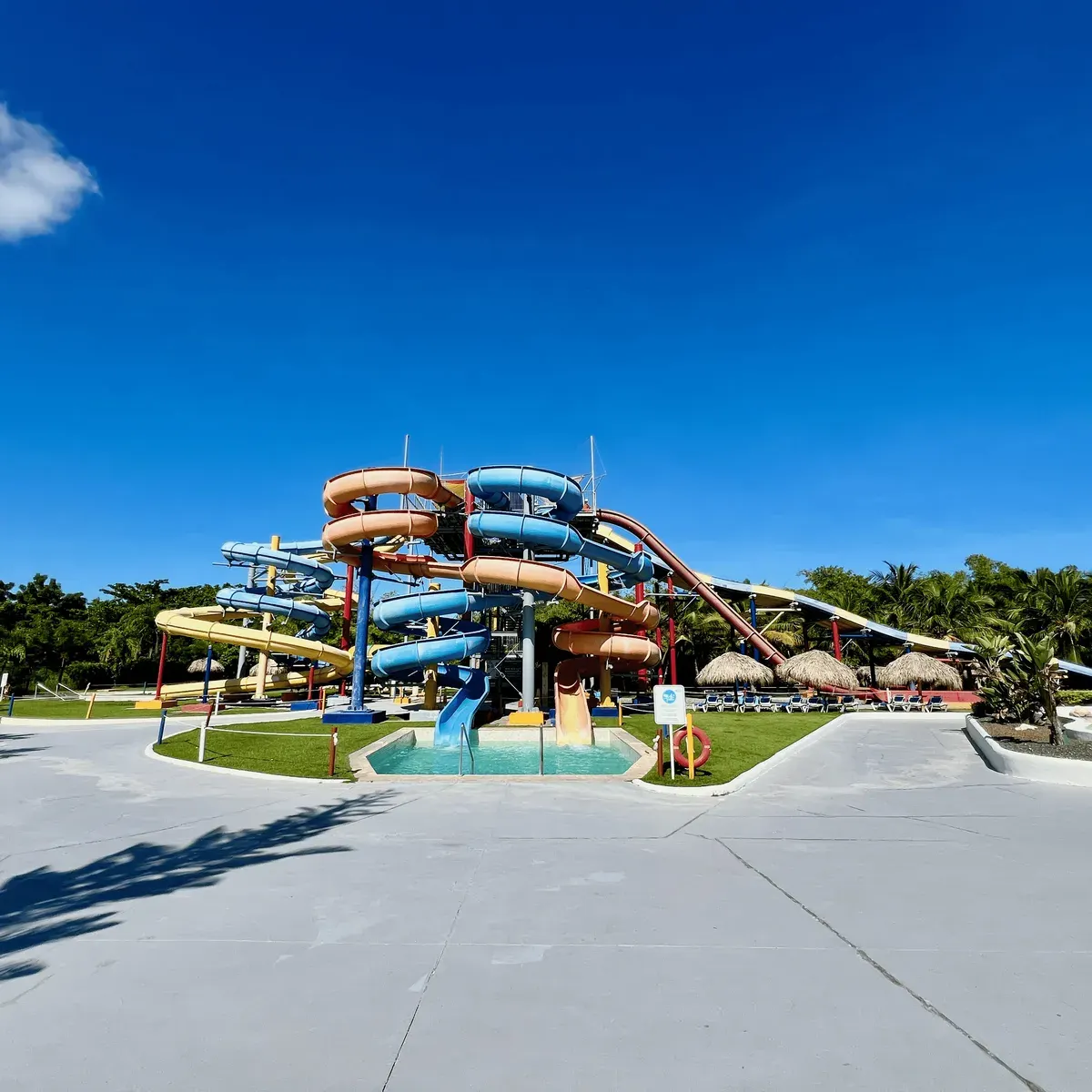 Grand Sirenis water park