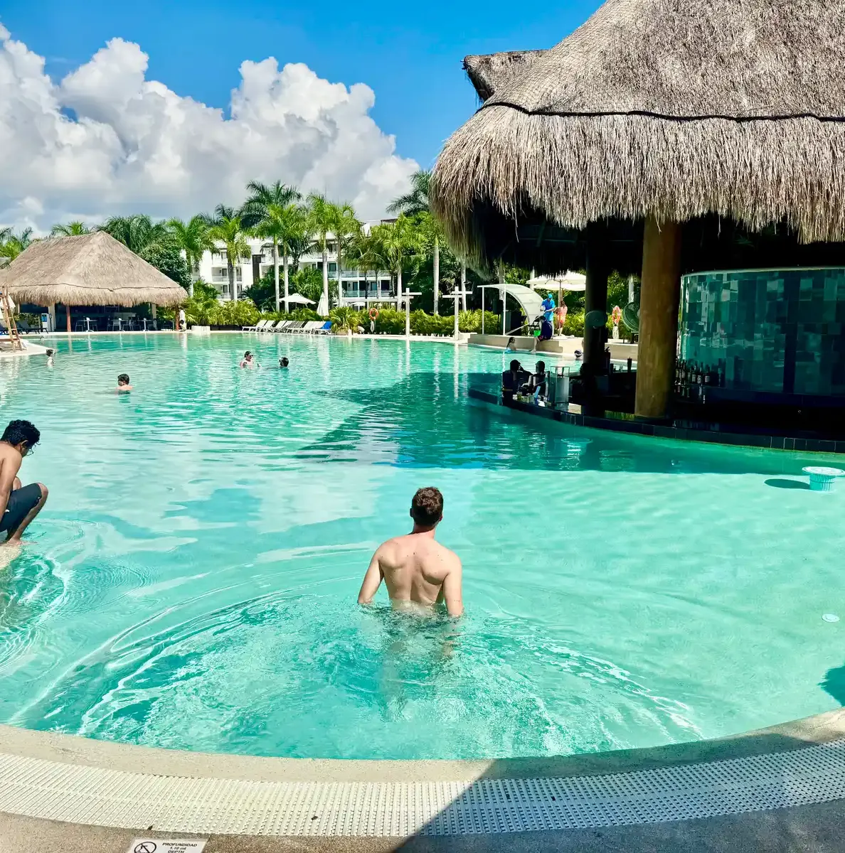 Oceans Riviera Paradise - pool