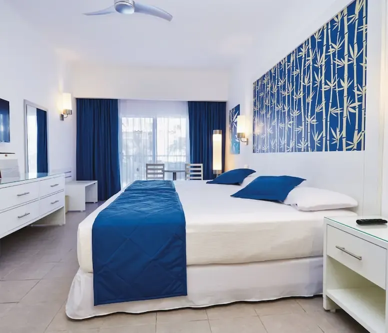 Standard Room (L) at Riu Bambu — photo supplied by the resort