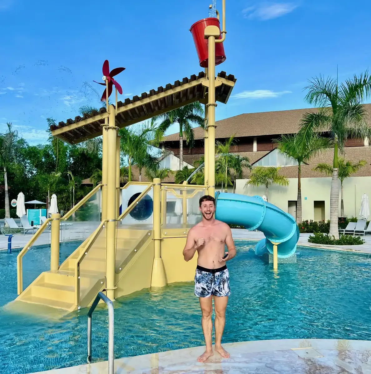 Smaller slides and splash zone