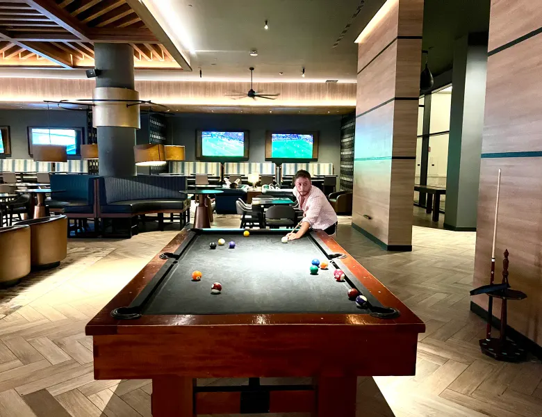 Lopesan Bávaro - pool hall