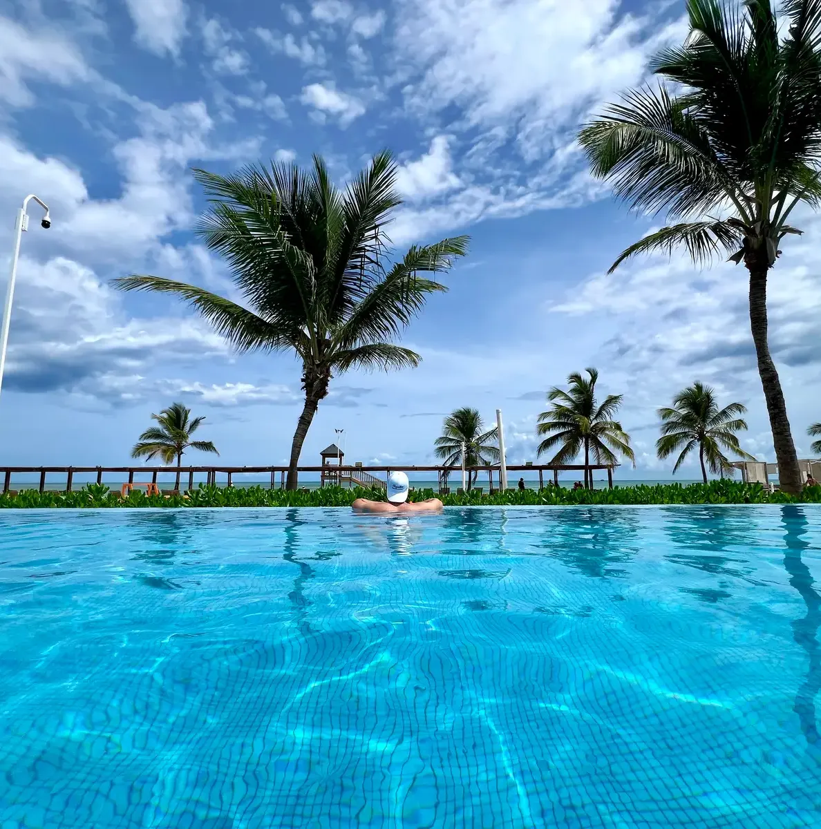 Nickelodeon Punta Cana - infinity pool