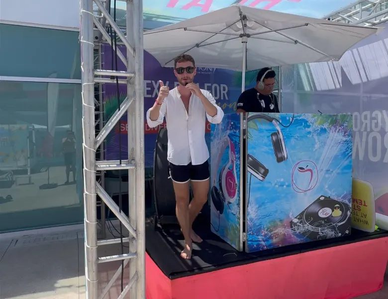 Temptation cancun- party