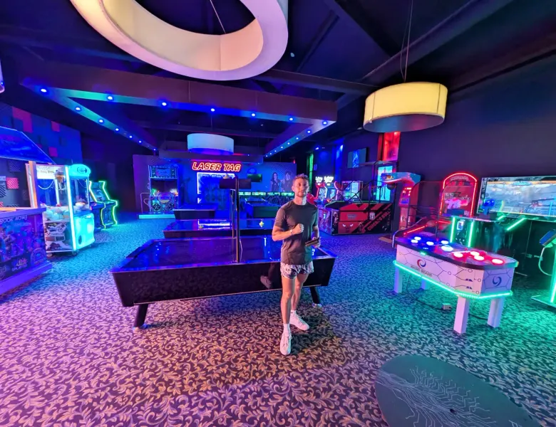 Oceans Riviera - teen club