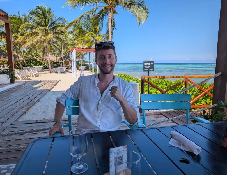 ocean riviera paradise - all inclusive restaurant a la carta at the beach