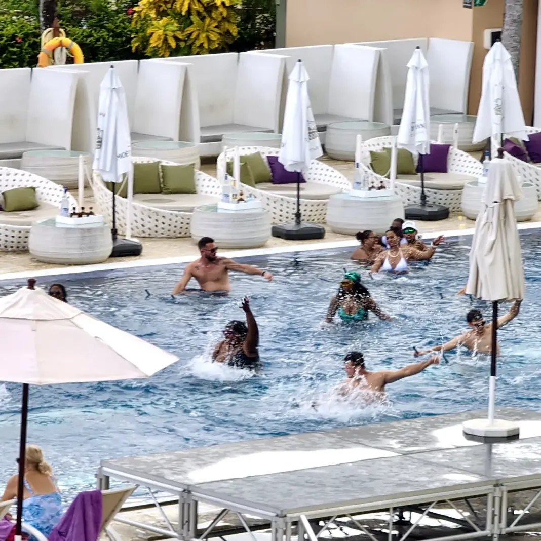 Breathless Punta Cana Resort & Spa — pool