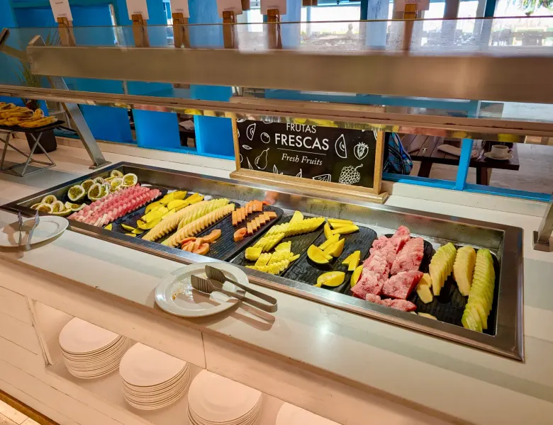 The fruit counter at the buffet