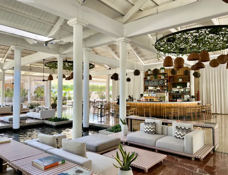 The lobby lounge