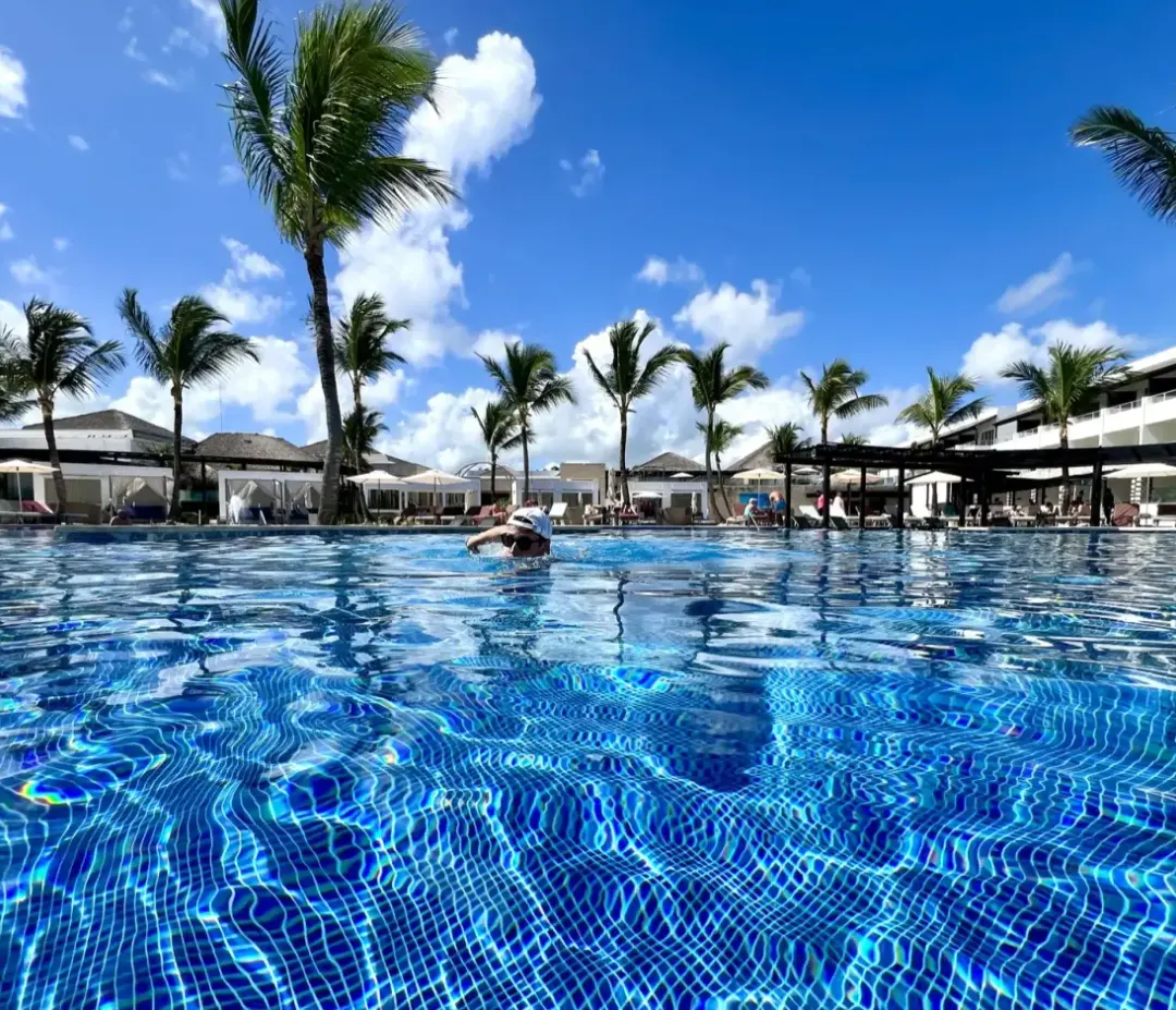 The main pool at Royalton CHIC Punta Cana in the middle of the day.