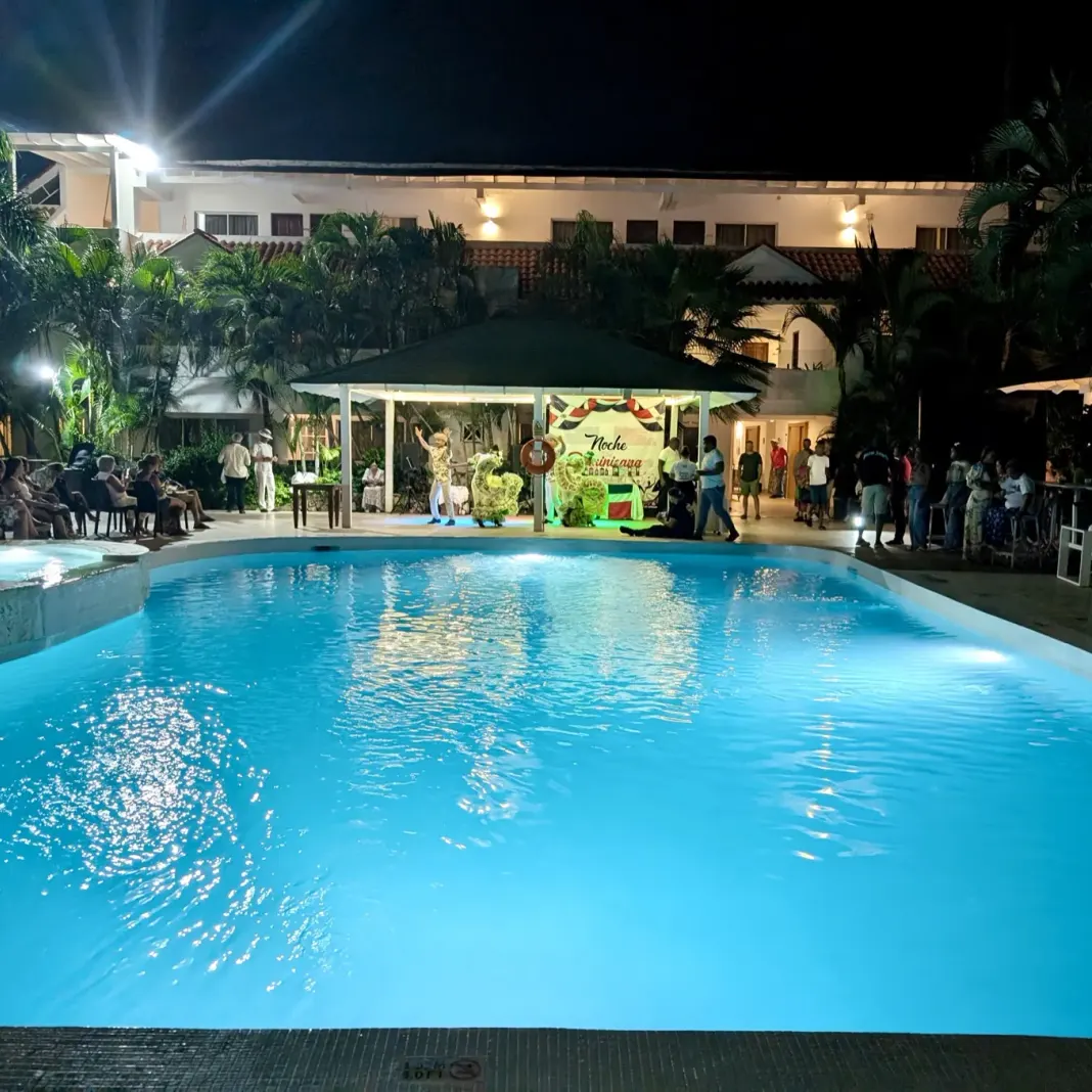 whala!bávaro — pool